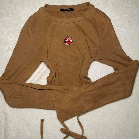 Forever 21 Tops - Forever 21 Brown Long Sleeve Top with Heart Patch